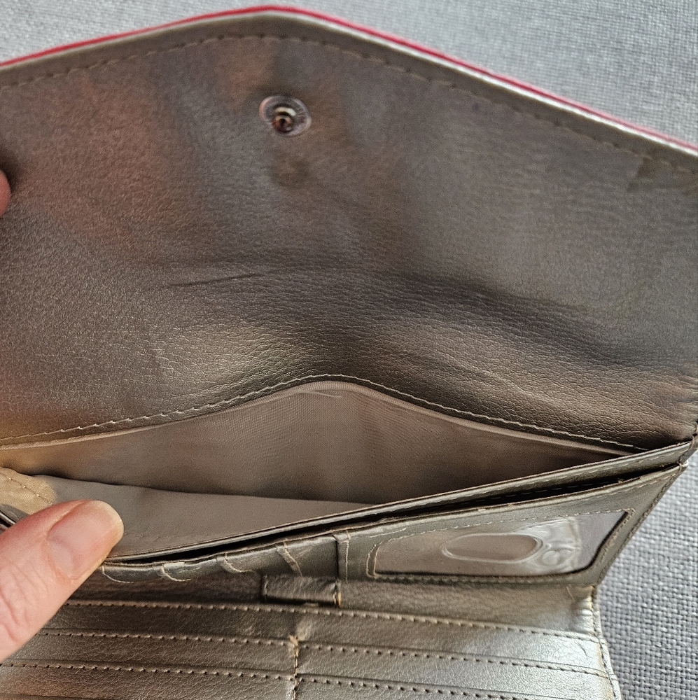 Red Wallet with Button Closure - Picture 7 of 11